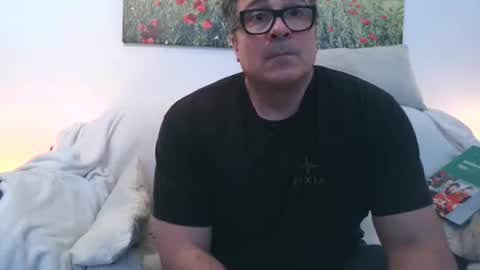 Sexurbation online show from 10-27-25, 02:54