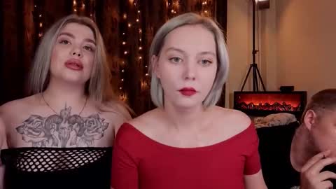 Snapshot of sexvibecouple chatting on 01-13-26, 07:52 sexvibecouple online show from 01-13-26, 07:52