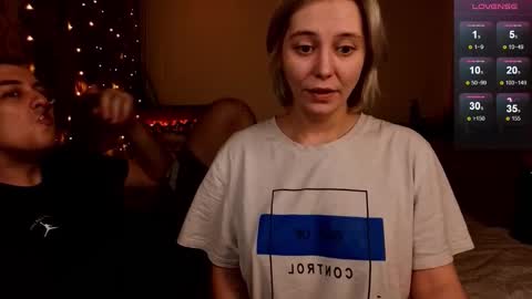 Snapshot of sexvibecouple chatting on 01-18-26, 08:56 sexvibecouple online show from 01-18-26, 08:56