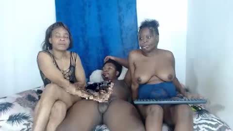 sexxxtreeme_ online show from 01-28-25, 11:28