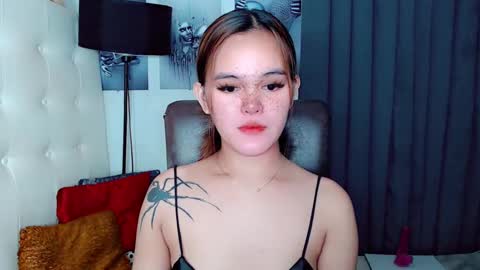 sexxxy_caroline online show from 12-19-24, 07:51