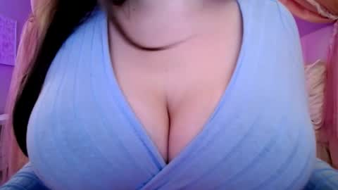 Snapshot of sexxxyprincess chatting on 11-20-25, 10:31 Princess online show from 11-20-25, 10:31