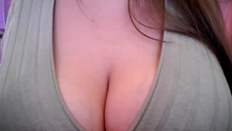 Snapshot of sexxxyprincess chatting on 05-28-26, 02:09 Princess online show from 05-28-26, 02:09