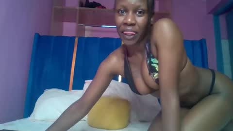 sexxy bellah online show from 04-11-26, 11:47