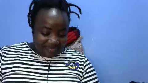Snapshot of sexxy_bree chatting on 12-23-24, 07:49 sexxy_bree online show from 12-23-24, 07:49