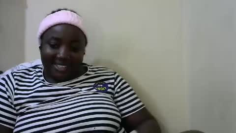 Snapshot of sexxy_bree chatting on 02-13-25, 08:55 sexxy_bree online show from 02-13-25, 08:55