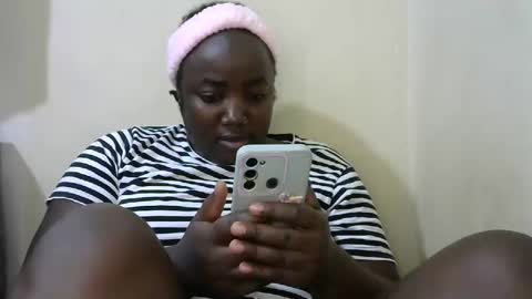 Snapshot of sexxy_bree chatting on 02-13-25, 11:58 sexxy_bree online show from 02-13-25, 11:58