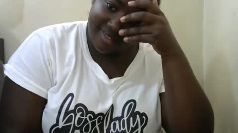 Snapshot of sexxy_bree chatting on 03-04-25, 11:29 sexxy_bree online show from 03-04-25, 11:29