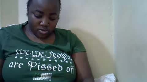 Snapshot of sexxy_bree chatting on 09-11-25, 08:09 sexxy_bree online show from 09-11-25, 08:09