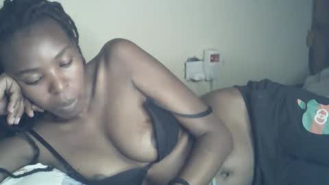 sexxy_curvy23 online show from 05-30-26, 05:43