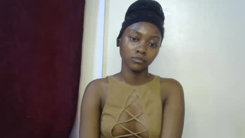 vicky online show from 04-19-26, 08:02