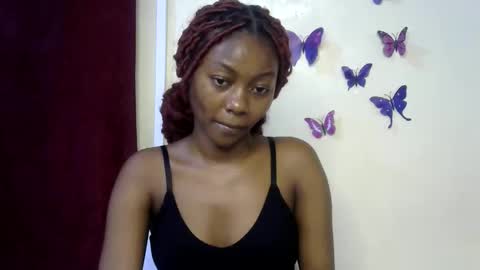 Snapshot of sexxy_divaa chatting on 05-24-26, 06:46 vicky online show from 05-24-26, 06:46