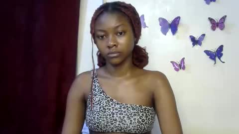 Snapshot of sexxy_divaa chatting on 06-04-26, 03:12 vicky online show from 06-04-26, 03:12