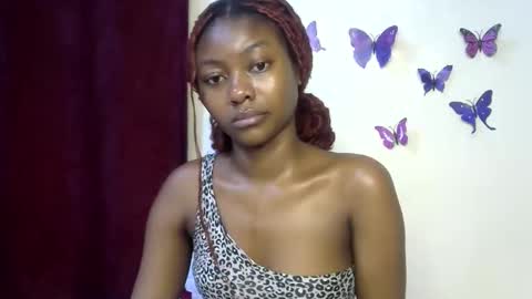 Snapshot of sexxy_divaa chatting on 06-04-26, 03:18 vicky online show from 06-04-26, 03:18