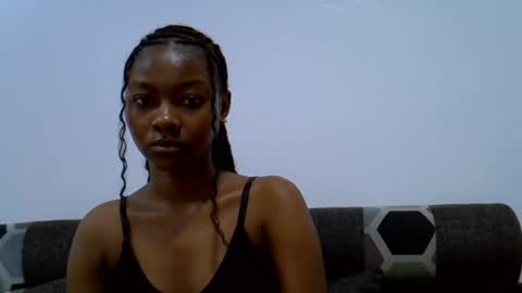 Snapshot of sexxy_divaa chatting on 06-15-26, 02:41 vicky online show from 06-15-26, 02:41