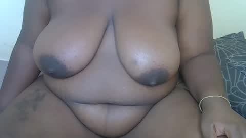 Snapshot of sexxy_lollie chatting on 02-15-26, 02:03 sexxy_lollie online show from 02-15-26, 02:03