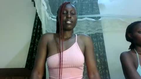 Snapshot of sexxy_melmine chatting on 04-27-26, 02:20 Dolly online show from 04-27-26, 02:20