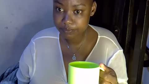 Snapshot of sexxy_mish chatting on 10-26-25, 03:23 sexxy_mish online show from 10-26-25, 03:23