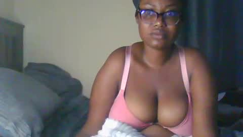 Snapshot of sexxy_mish chatting on 06-18-26, 03:29 sexxy_mish online show from 06-18-26, 03:29