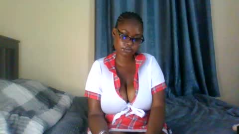 Snapshot of sexxy_mish chatting on 07-02-26, 05:02 sexxy_mish online show from 07-02-26, 05:02