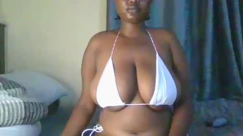 Snapshot of sexxy_mish chatting on 07-08-26, 04:39 sexxy_mish online show from 07-08-26, 04:39