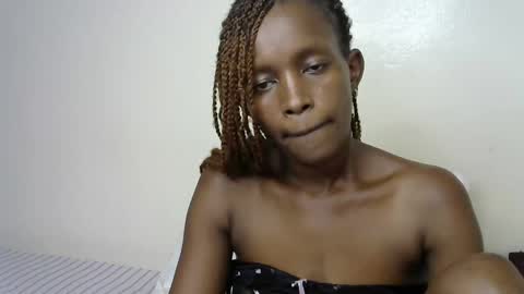 sexxy_nisa online show from 03-11-25, 05:57