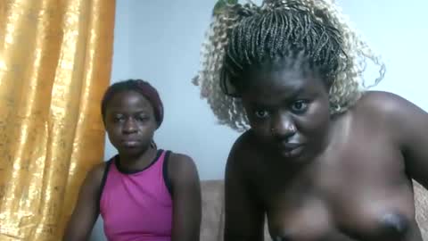 Snapshot of sexxybabydol chatting on 11-19-25, 12:54 sexxybabydol online show from 11-19-25, 12:54