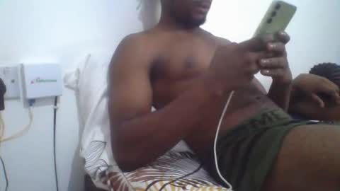 Snapshot of sexxybooty254 chatting on 12-02-25, 11:04 sexxybooty254 online show from 12-02-25, 11:04