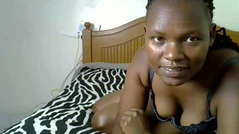 Snapshot of sexxyfrey chatting on 05-21-26, 07:37 sexxyfrey online show from 05-21-26, 07:37