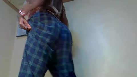 Snapshot of sexxykaree chatting on 05-01-26, 11:37 sexxykaree online show from 05-01-26, 11:37