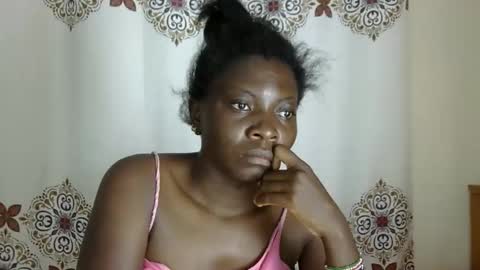 Snapshot of sexxymelanin73 chatting on 02-27-26, 01:05 Sexy Boobs online show from 02-27-26, 01:05