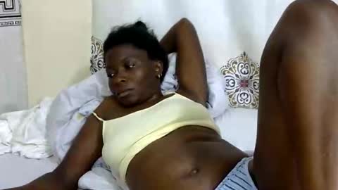 Snapshot of sexxymelanin73 chatting on 02-27-26, 05:02 Sexy Boobs online show from 02-27-26, 05:02