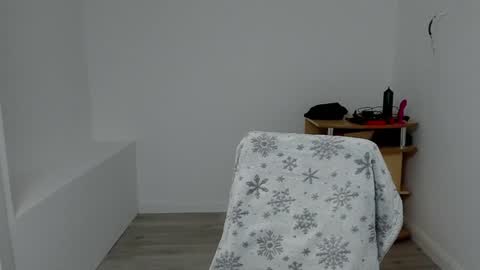 Snapshot of sexxymuscles4u chatting on 12-05-24, 03:06 Sexxymuscles4U online show from 12-05-24, 03:06