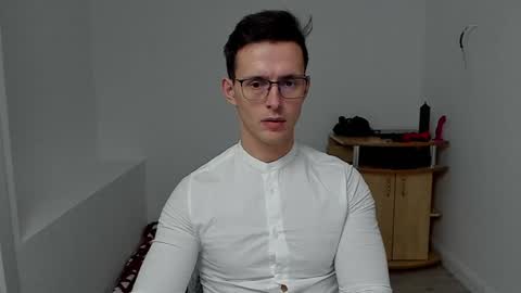 Snapshot of sexxymuscles4u chatting on 12-12-24, 01:06 Sexxymuscles4U online show from 12-12-24, 01:06