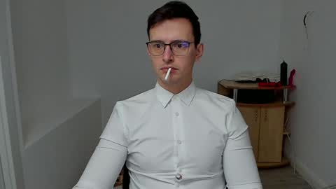 Snapshot of sexxymuscles4u chatting on 01-21-25, 07:37 Sexxymuscles4U online show from 01-21-25, 07:37