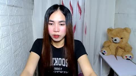 Snapshot of sexxywild_asiants4uxxx chatting on 09-27-25, 08:03 Jessica online show from 09-27-25, 08:03