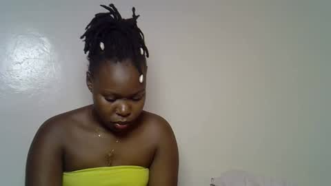 Snapshot of sexy40608102 chatting on 12-02-25, 05:46 CurvyGoddess online show from 12-02-25, 05:46