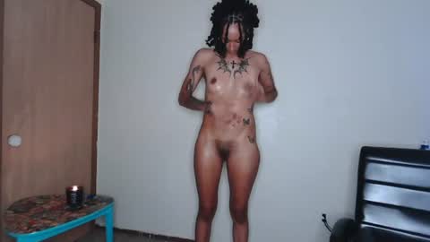 sexy6foot online show from 06-25-26, 05:12