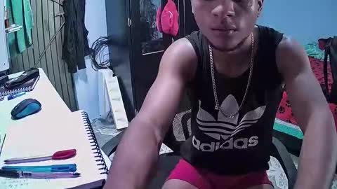 Snapshot of sexy_0boy chatting on 03-06-26, 09:33 Sebastian online show from 03-06-26, 09:33