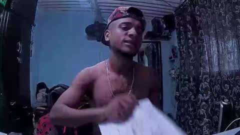 Snapshot of sexy_0boy chatting on 03-12-26, 01:50 Sebastian online show from 03-12-26, 01:50