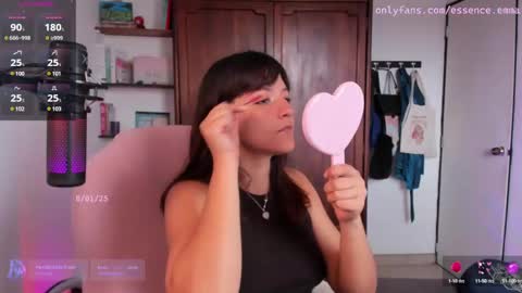 Snapshot of sexy__emma chatting on 01-08-25, 02:14 sexy__emma online show from 01-08-25, 02:14