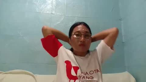 Snapshot of sexy_akira50 chatting on 10-03-25, 11:35 Akira online show from 10-03-25, 11:35