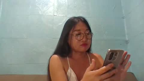 Snapshot of sexy_akira50 chatting on 10-19-25, 10:32 Akira online show from 10-19-25, 10:32