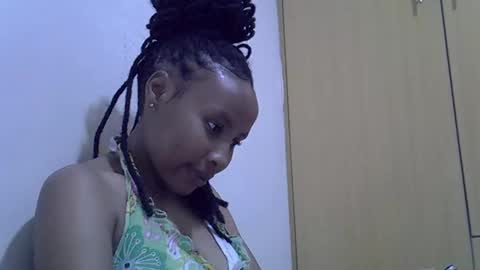 Snapshot of sexy_ann1 chatting on 05-11-26, 05:43 Nyagah online show from 05-11-26, 05:43