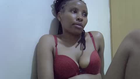 Snapshot of sexy_ann1 chatting on 05-12-26, 08:17 Nyagah online show from 05-12-26, 08:17