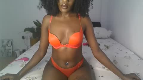 Snapshot of sexy_arriah chatting on 09-15-25, 12:43 Arria online show from 09-15-25, 12:43