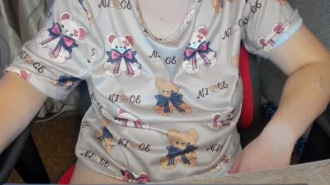 Snapshot of sexy_as_fuck_ chatting on 01-04-25, 10:45 Jessica Face only in pvt or in snapchat Dont ask more.... online show from 01-04-25, 10:45
