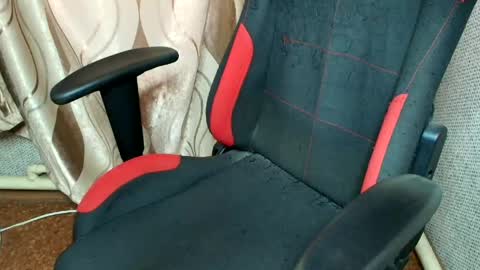 Jessica  Face only in pvt or in snapchat Dont ask more.... online show from 03-19-26, 10:41