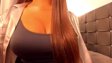 Snapshot of sexy_asian_sandy chatting on 02-08-26, 05:00 sandy online show from 02-08-26, 05:00