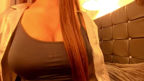 Snapshot of sexy_asian_sandy chatting on 02-20-26, 06:26 sandy online show from 02-20-26, 06:26